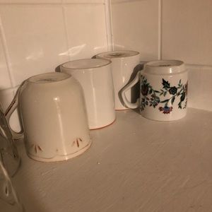 4 Ceramic Coffee Mugs